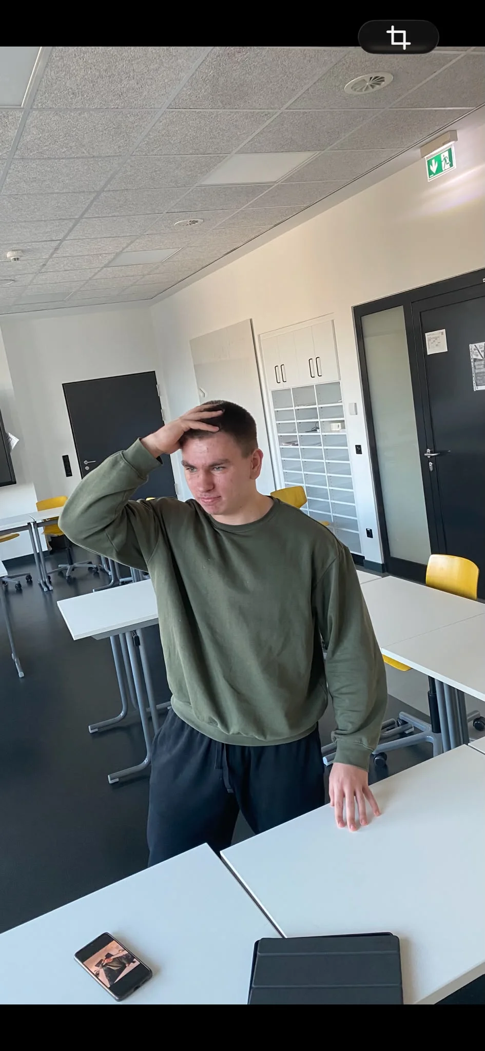 LYGHT früher im grünen Pullover